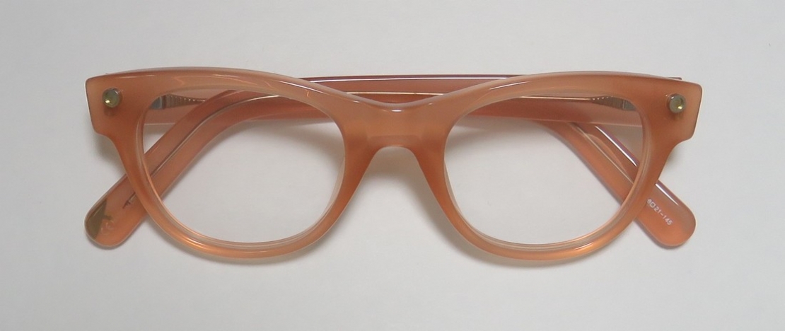 ELIZABETH AND JAMES MERIDIAN in color PN01GL01