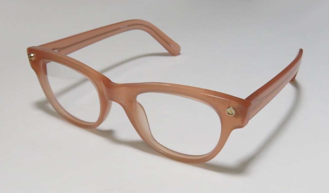 ELIZABETH AND JAMES MERIDIAN in color PN01GL01