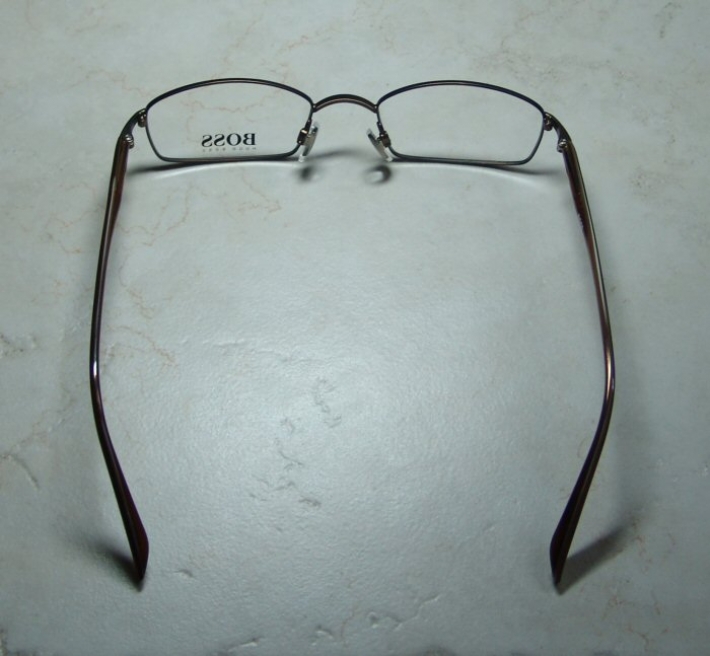 HUGO BOSS 11062 in color BR