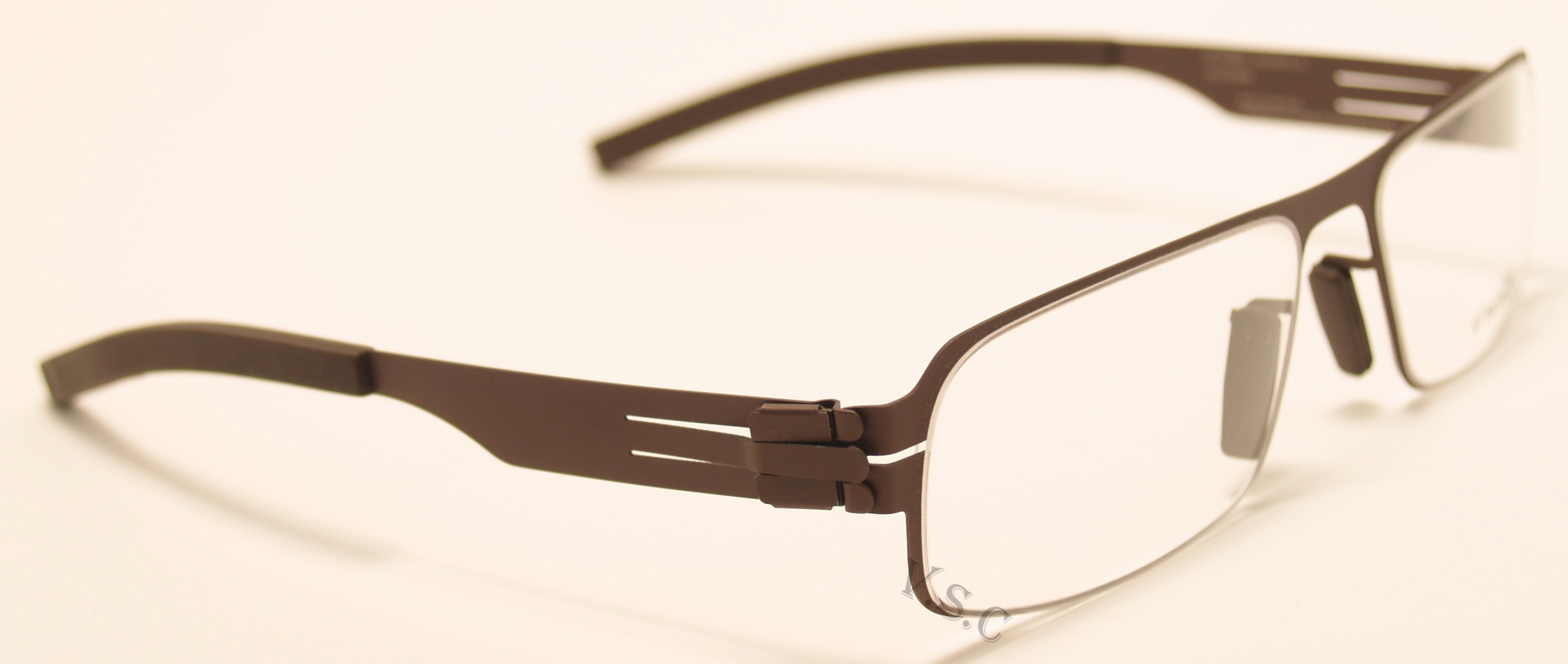 IC BERLIN IBRAHIM H. in color CHOC