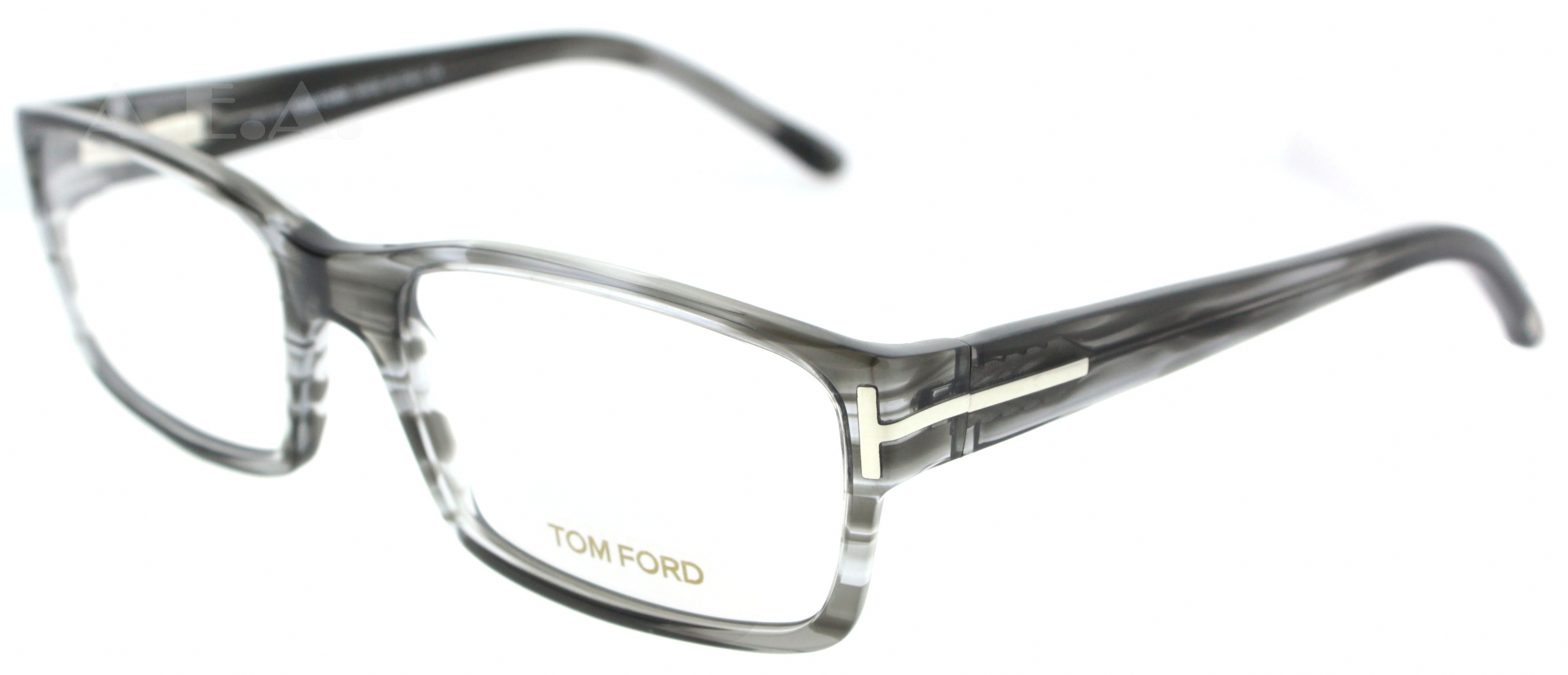 TOM FORD  