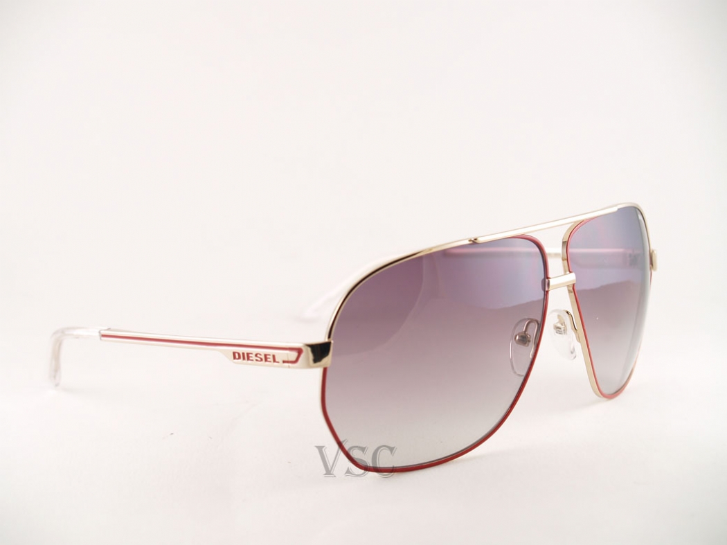 DIESEL 0138 in color 7N8N3