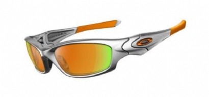 OAKLEY STRAIGHT JACKET in color 04331