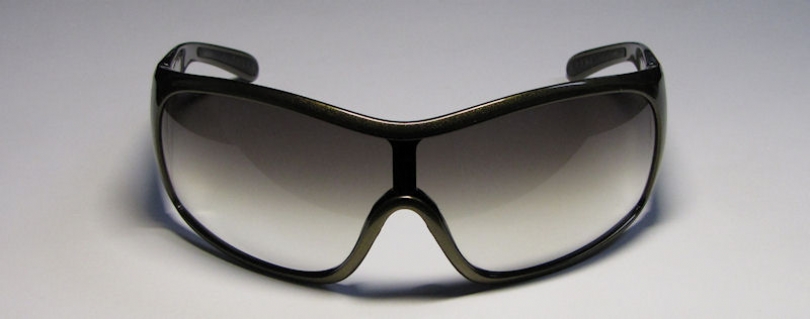 PRADA SPS11G in color 2AA4M1