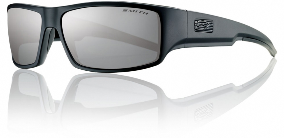 SMITH OPTICS LOCKWOOD in color BLKGLOSS